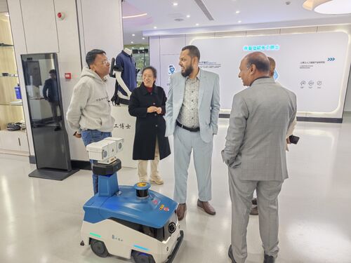 последний случай компании о Приветствуем нашего Бангладешского клиента клапана и инструментации