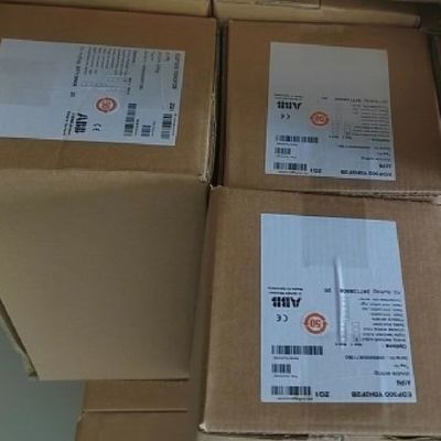 Дигитальный позиционирующий клапан управления ABB V18345-001 и регулятор Fisher 67CFR