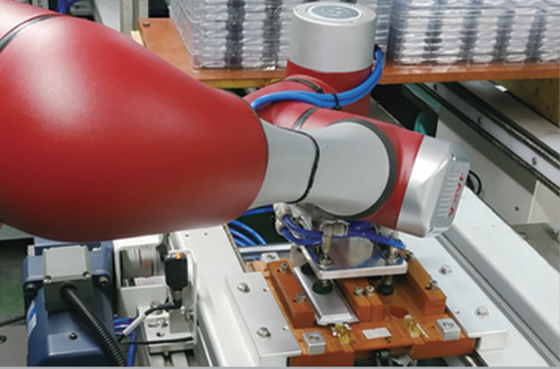Gripper робота Onrobot RG6 для 6 рудоразборки и устанавливать полезной нагрузки оси 3kg сотруднической робот JAKA Zu 12