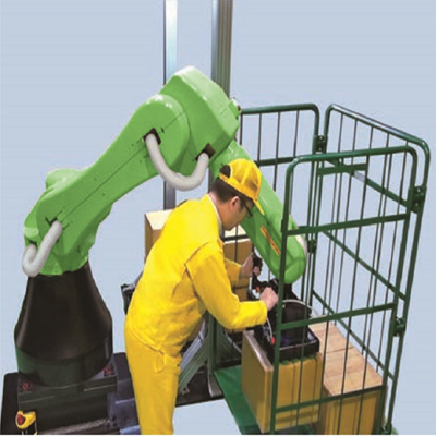 Рука робота оси Fanuc CR-4iA 6 китайская с Gripper пальца Onrobot 2 и платформой погрузо-разгрузочной работы
