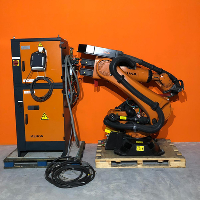 KUKA KR 240 R3330 Робот-палетизатор с линейным направляющим рельсом CNGBS в качестве автоматической машины