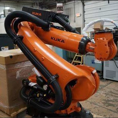 6 оси Роботизированная сварочная рука Kuka KR 210 R2700-2 с CNGBS сварочным позиционировщиком для сварочного робота
