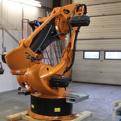 KUKA Robot KR 120 R3200 PA с 120 кг полезной нагрузкой и 3195 мм протяженностью доступа