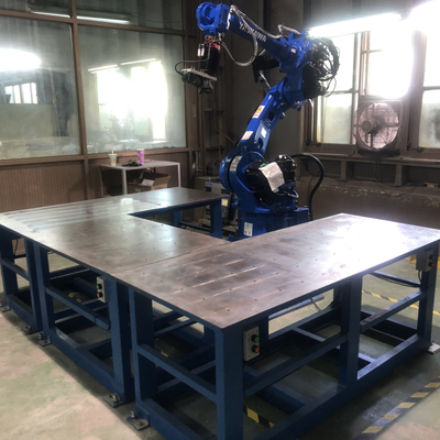 Палетная машина YASKAWA GP50 с пакетом нанесения CNGBS для более длительного использования Рабочая станция в качестве промышленного робота