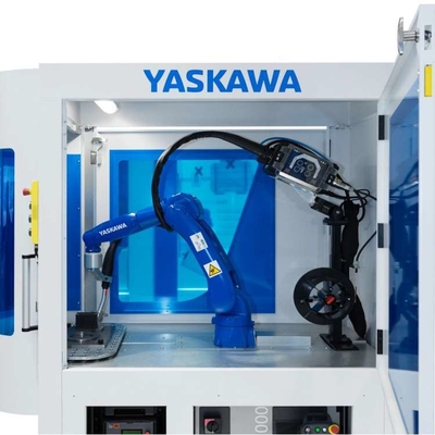 Сварка 6-осевой роботизированной руки Yaskawa AR700 комбинировать с CNGBS робот зажим для обработки робота