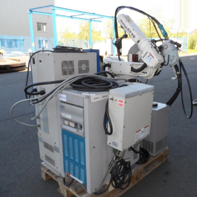 Промышленный робот OTC FD-B6L с 2008MM Reach с сварщиками ARC и сварочной машиной DM350