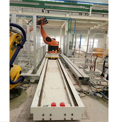 Робот FANUC с 500-килограммовой полезной нагрузкой для обработки материалов в качестве робототехники