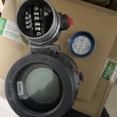 Emerson Fisher FIELDVUE DLC3100 Цифровой контроллер уровня с китайским передатчиком уровня
