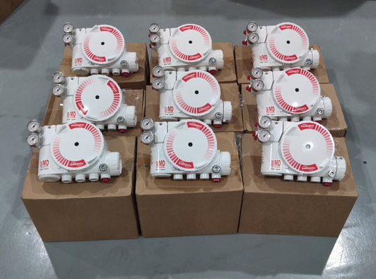 Пневматический клапан управления линейный с потоковым сервером LOGIX 520MD DIGITAL HART VALVE POSITIONER и ASCO соленоидный клапан на складе