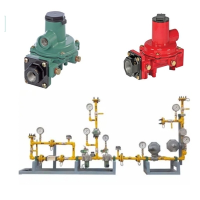 Скид переключателя клапана, оборудованный регуляторами Fisher R серии R222H/R222 и датчиком давления WIKA
