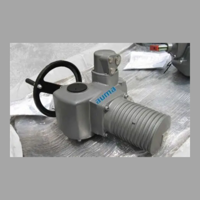 Motorized ball valve with an AUMA GS part-turn gearbox and SA multi-turn modular universal electric actuator.