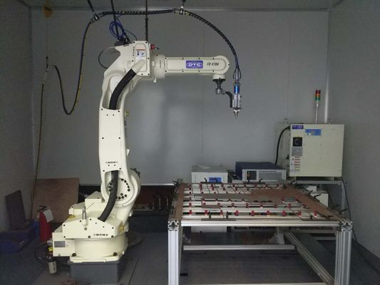 робот оси рабочего места ФД-В25 6 заварки робота для дуговой сварки, материал-регулируя робот автоматной сварки для ОТК