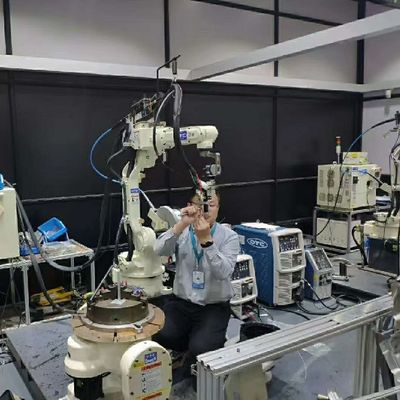 робот оси рабочего места ФД-В25 6 заварки робота для дуговой сварки, материал-регулируя робот автоматной сварки для ОТК