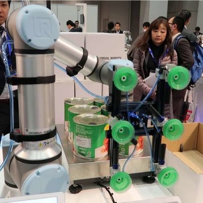 Рука сотруднической оси робота UR3e 6 робота UR робототехническая для визуального сортируя Cobot