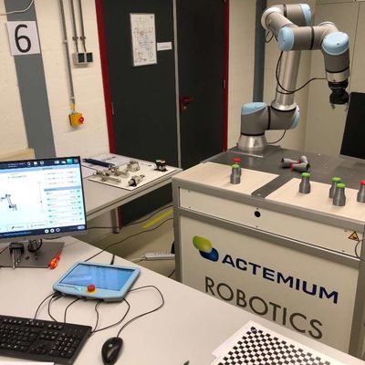 UR Robot UR10e 6 оси Роботизированная рука для танца и автоматизации Управление как совместный робот