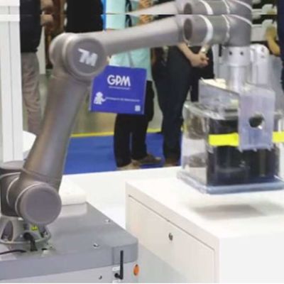 Сотруднический робот TM5-700 комплектует и устанавливает ось руки 6 робота как Cobot