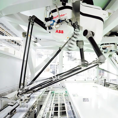 Рука IRB 360 робота ABB промышленная умная с осями 3/4 перепадов руки с роботом перепада машины выбора и места