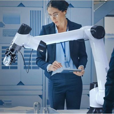 Роботизированная рука 6 оси CR5 Cobot Robot 5 кг полезной нагрузки для автоматической погрузки и разгрузки в качестве Cobot