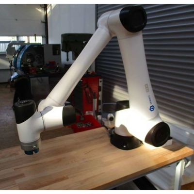 Сотруднический робот Китай CR10 с полезной нагрузкой 10kg робота оси руки 6 CNC как Cobot