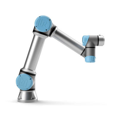 Рука Cobot UR10e робота заварки с рукой сварочных огоней всеобщей робототехнической для сварочного аппарата 6 осей